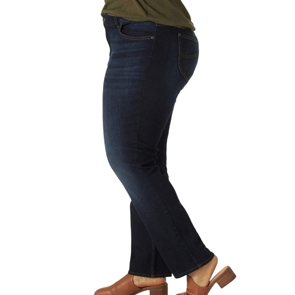 Lee Plus Size 24W Long Straight Leg Jeans NWT - Picture 2 of 9